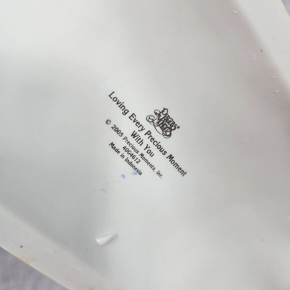 Precious Moments figurine Collection "Loving Every Precious Moment With You" - Picture 10 of 11